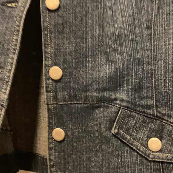 Jean jacket - Picture 5 of 5